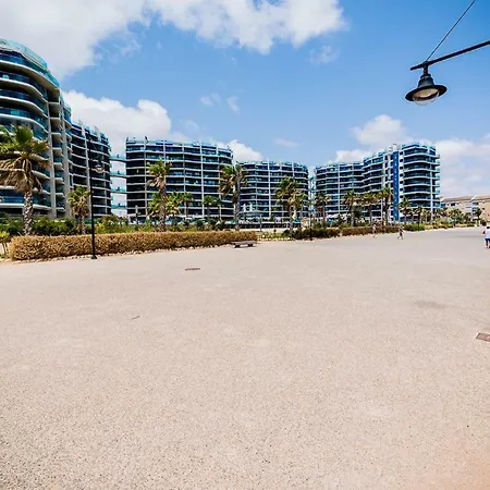 Sea Senses Skyline Apartment